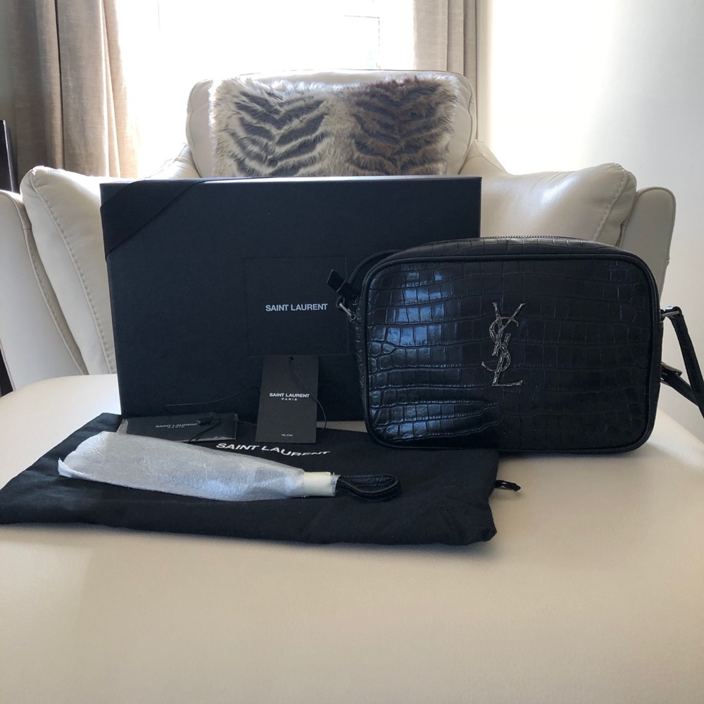 ❌SOLD❌Saint Laurent Lou Bag Medium - Picture 1 of 10
